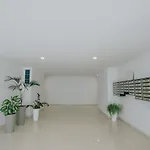 Sea 5 Apartment