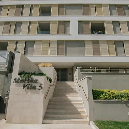 Apartment Sea 5 *